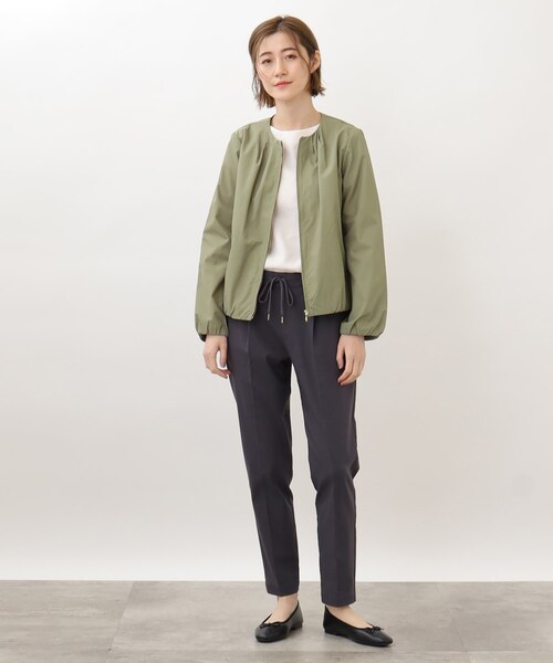 grove（グローブ）の「◆ラフ！きれいに！タックデザインノーカラーブルゾン（ノーカラージャケット・レディース・ブラック/カーキ/アイボリー・01/04/03/02/05）」の10枚目の写真