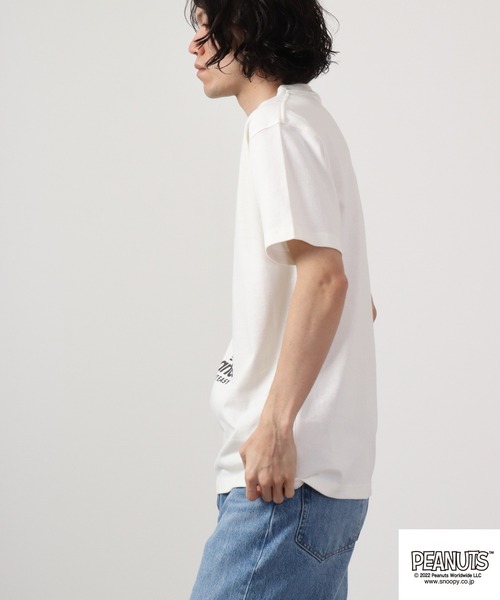 PEANUTS(ピーナッツ)の「PEANUTS スーツイラストプリント ピグメント加工 半袖Tシャツ(Tシャツ/カットソー・レディース・ホワイト系/ホワイト系1/ホワイト/アイボリー系/アイボリー系1/アイボリー・LL/4L/3L/M/S/L)」の8枚目の写真