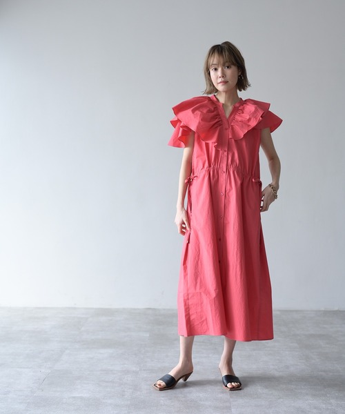 HERENCIA(ヘレンチア)の「アシンメトリー フリルカラー マルチウェイ ワンピース ドレス(ドレス・レディース・レッド/ブラック/ブルー・FREE)」の17枚目の写真