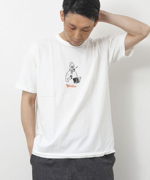 BARNS OUTFITTERS（バーンズアウトフィッターズ）の「【BARNS OUTFITTERS/バーンズアウトフィッターズ】別注プリントTシャツ Chillin（Tシャツ/カットソー・メンズ・ブラック/ホワイト/ベビーピンク/グレイッシュベージュ・M/L/S）」の6枚目の写真