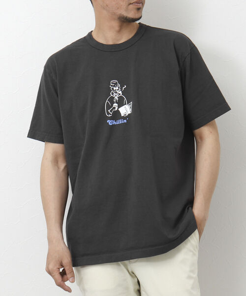 BARNS OUTFITTERS（バーンズアウトフィッターズ）の「【BARNS OUTFITTERS/バーンズアウトフィッターズ】別注プリントTシャツ Chillin（Tシャツ/カットソー・メンズ・ブラック/ホワイト/ベビーピンク/グレイッシュベージュ・M/L/S）」の12枚目の写真