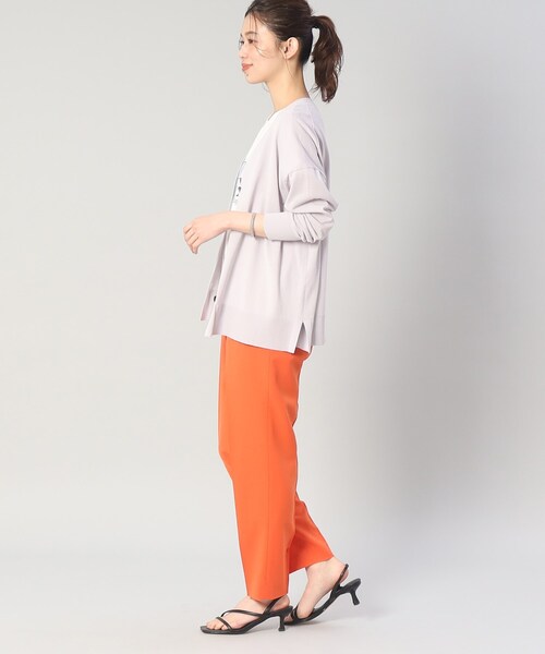 UNTITLED（アンタイトル）の「◆◆【さらっと羽織れる／ゆったり】Vネック ワイドシルエットカーディガン（カーディガン/ボレロ・レディース・ピンク系/ホワイト系3/ブラック/サンドベージュ/グレー系/ライトブルー/ダークブラウン・48/44/02/04/00）」の12枚目の写真