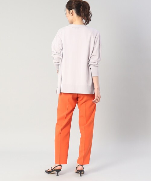 UNTITLED（アンタイトル）の「◆◆【さらっと羽織れる／ゆったり】Vネック ワイドシルエットカーディガン（カーディガン/ボレロ・レディース・ピンク系/ホワイト系3/ブラック/サンドベージュ/グレー系/ライトブルー/ダークブラウン・48/44/02/04/00）」の13枚目の写真