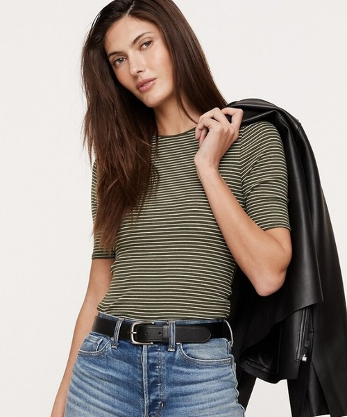 Banana Republic(バナナリパブリック)の「リブ エルボースリーブ Tシャツ(Tシャツ/カットソー・レディース・ホワイト/ブラック/ブルー/ネイビー/グリーン/ライトブルー/ホワイト×ブルー・S/M/L/XS)」の4枚目の写真