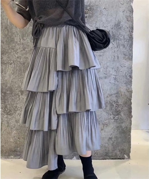 FREE STYLISTS(フリー スタイリスト)の「フリルアシンメトリーティアードスカート(スカート・レディース・オフホワイト/グレー/ベージュ/ブラック・FREE)」の4枚目の写真