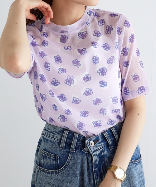 w closet(ダブルクローゼット)の「フラワー柄メッシュトップス(Tシャツ/カットソー・レディース・イエロー/ラベンダー/グレー・FREE)」の13枚目の写真