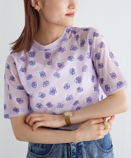 w closet(ダブルクローゼット)の「フラワー柄メッシュトップス(Tシャツ/カットソー・レディース・イエロー/ラベンダー/グレー・FREE)」の9枚目の写真