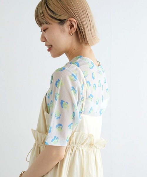 w closet(ダブルクローゼット)の「フラワー柄メッシュトップス(Tシャツ/カットソー・レディース・イエロー/ラベンダー/グレー・FREE)」の14枚目の写真