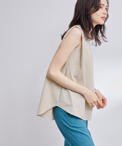 ROPE'（ロペ）の「【洗える】ストレッチノースリーブ Tブラウス/セットアップ対応（シャツ/ブラウス・レディース・ネイビー/ベージュ系その他2・38/36/34）」の11枚目の写真