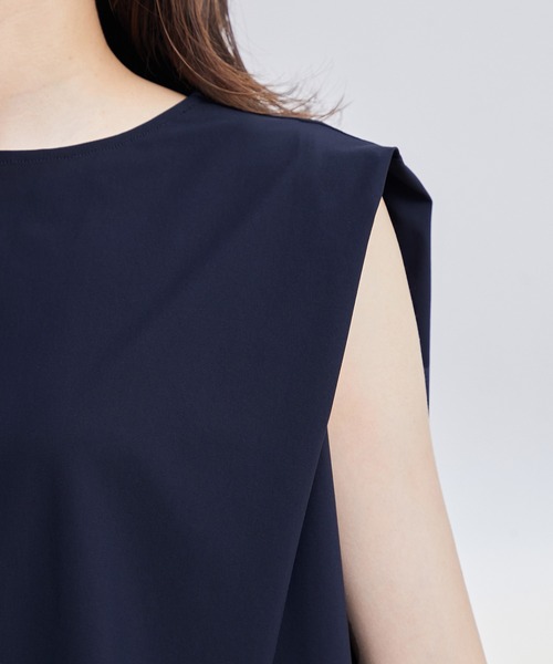 ROPE'（ロペ）の「【洗える】ストレッチノースリーブ Tブラウス/セットアップ対応（シャツ/ブラウス・レディース・ネイビー/ベージュ系その他2・38/36/34）」の18枚目の写真