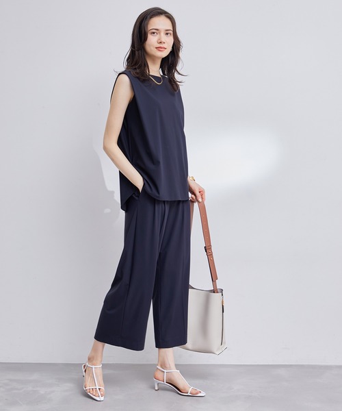 ROPE'（ロペ）の「【洗える】ストレッチノースリーブ Tブラウス/セットアップ対応（シャツ/ブラウス・レディース・ネイビー/ベージュ系その他2・38/36/34）」の19枚目の写真