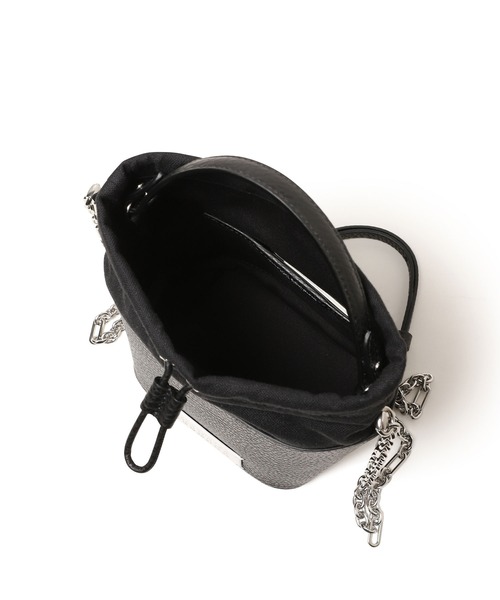 TATRAS CONCEPT STORE（タトラスコンセプトストア）の「Maison Margiela(メゾンマルジェラ) 5AC BUCKET SMALL（ショルダーバッグ・レディース・ブラック・F）」の6枚目の写真