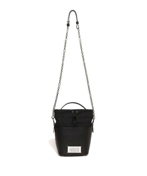 TATRAS CONCEPT STORE（タトラスコンセプトストア）の「Maison Margiela(メゾンマルジェラ) 5AC BUCKET SMALL（ショルダーバッグ・レディース・ブラック・F）」の2枚目の写真