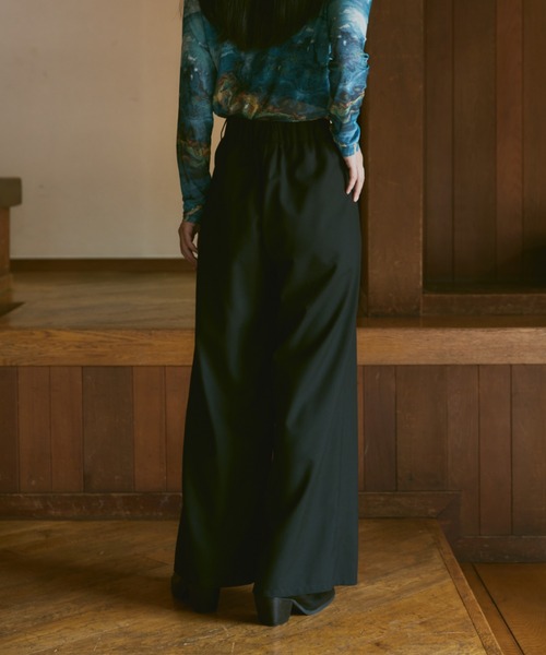 Happy John（ハッピージョン）の「loose wide buggy slacks pants/ルーズワイドバギースラックスパンツ（スラックス・レディース・ベージュ/ブラック/ブラウン・SMALL/MEDIUM）」の7枚目の写真