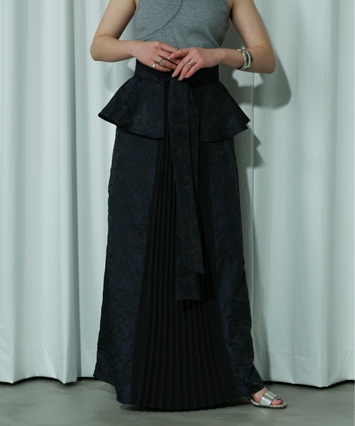 Ezick（エジック）の「Peplum ribbon スカートセットアップ（スカート・レディース・ライトブルーグレー/ブラック・FREE）」の11枚目の写真