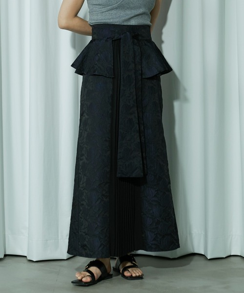 Ezick（エジック）の「Peplum ribbon スカートセットアップ（スカート・レディース・ライトブルーグレー/ブラック・FREE）」の5枚目の写真