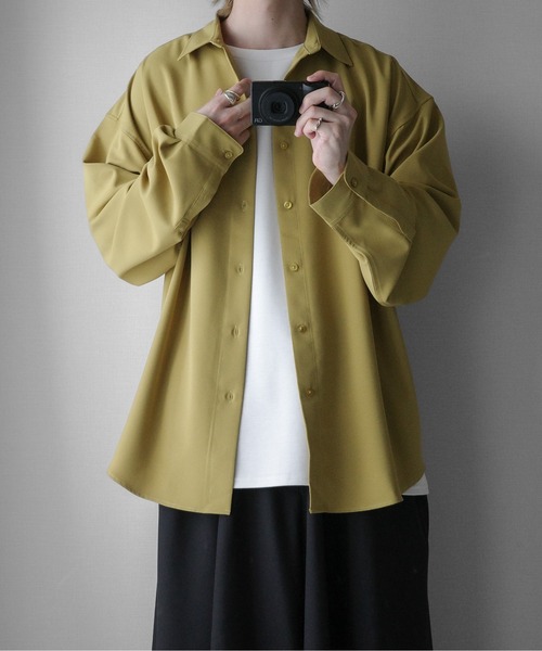 KUUUPY（クーピー）の「Amunzen Basic Regular Collar Shirts / 梨地ベーシックレギュラーカラーシャツ（シャツ/ブラウス・メンズ・グレー/ブラック/バーガンディー/マスタード・MEDIUM/LARGE/SMALL）」の19枚目の写真