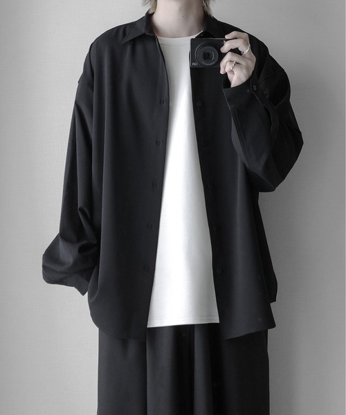 KUUUPY（クーピー）の「Amunzen Basic Regular Collar Shirts / 梨地ベーシックレギュラーカラーシャツ（シャツ/ブラウス・メンズ・グレー/ブラック/バーガンディー/マスタード・MEDIUM/LARGE/SMALL）」の15枚目の写真