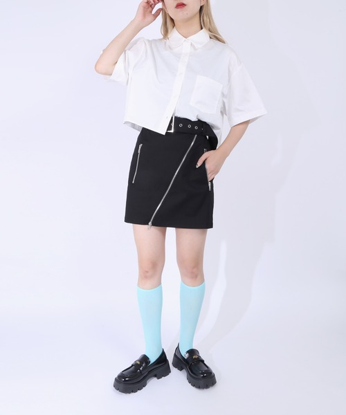 PUNYUS（プニュズ）の「クロップド半袖シャツ（シャツ/ブラウス・レディース・ホワイト・1/2/3/4）」の5枚目の写真