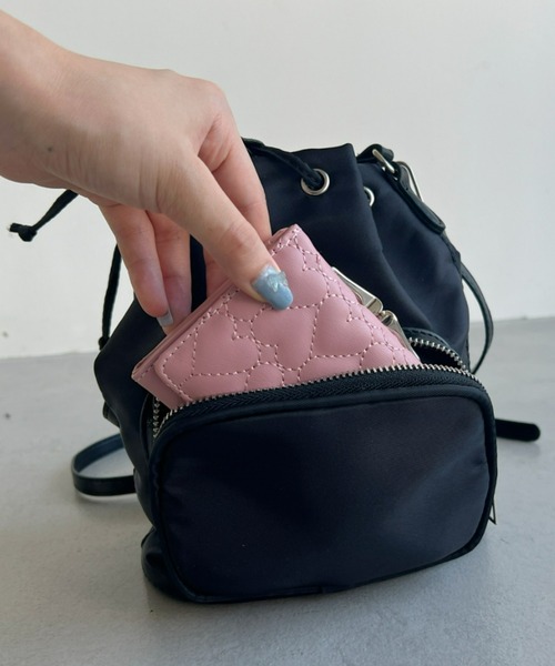 MarchAprilMay ショルダーバッグ定価13,200円＋巾着袋 クロエ Chloe CHC23AP844I31 ショルダーバッグ レディース