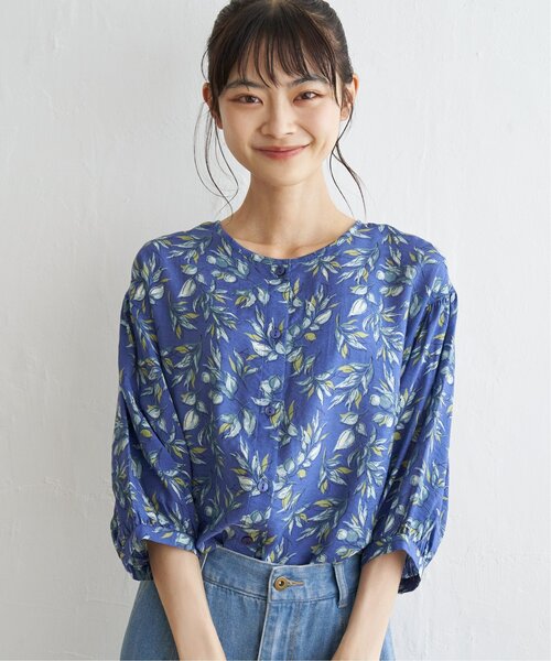 LBC(エルビーシー)の「RN2WAYプリントブラウス(シャツ/ブラウス・レディース・ベージュ/ブルー/ブラック・M/L)」の19枚目の写真