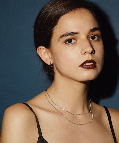 CENE（セネ）の「【CENE】セネ/1mmスネークチェーンネックレス/39cm（ネックレス・レディース・ゴールド/シルバー/ピンクゴールド・FREE）」の4枚目の写真