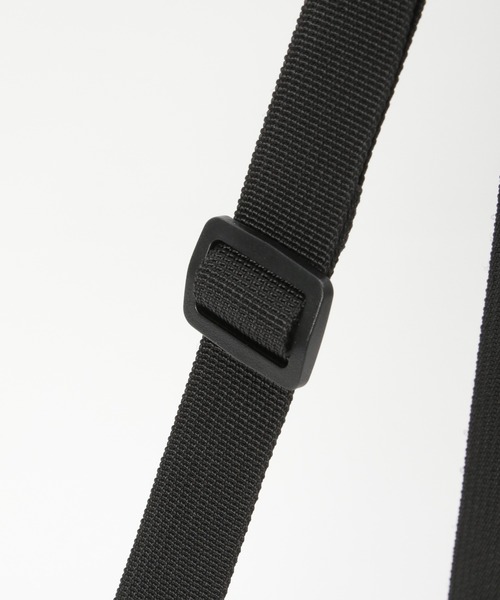 Dickies（ディッキーズ）の「Dickies ディッキーズ 撥水 ミニショルダーバッグ（ショルダーバッグ・メンズ・ブラック/ベージュ・FREE）」の12枚目の写真