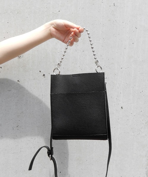 minia（ミニア）の「ボールチェーンミニショルダー（ショルダーバッグ・レディース・ブラック/アイボリー/モカ/イエロー・FREE）」の18枚目の写真