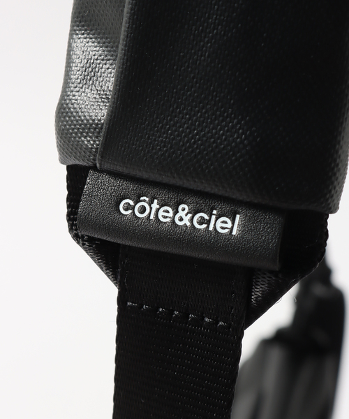 Cote&Ciel(コートエシエル)の「COTE&CIEL ORNE / 29049(ショルダーバッグ・メンズ・ブラック・FREE)」の19枚目の写真