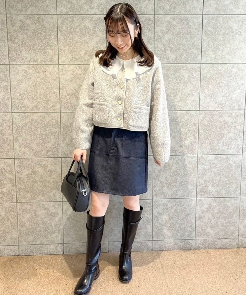 flower(フラワー)の「ベイカーデニムスカート(デニムスカート・レディース・ネイビー・FREE)」の7枚目の写真