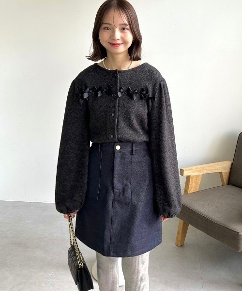 flower(フラワー)の「ベイカーデニムスカート(デニムスカート・レディース・ネイビー・FREE)」の21枚目の写真