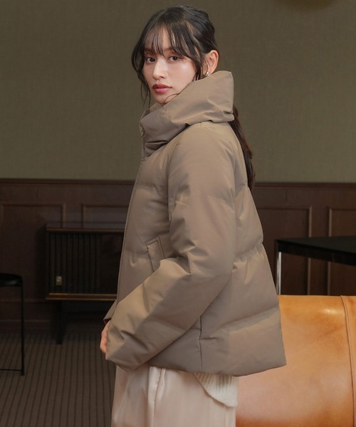 TRUDEA（トルディア）の「シームレス ショートダウンジャケット