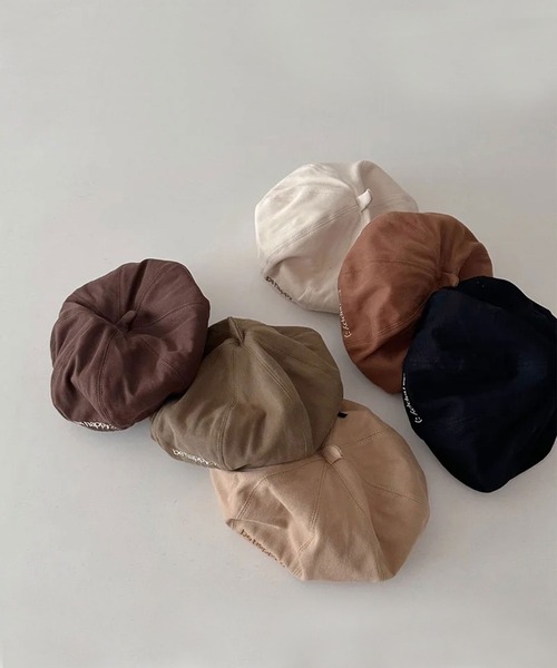 Bambin(ボンバン)の「【 Bambin / ボンバン 】 ワンポイント 刺繍 ベレー帽(ハンチング/ベレー帽・キッズ・ブラック/アイボリー/ダークブラウン/ベージュ/カーキ/ブラウン・FREE)」の15枚目の写真