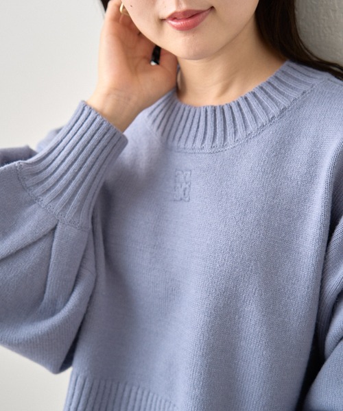 セール】エンボスロゴクルーニット（ニット/セーター）｜Chico