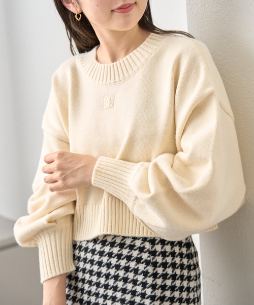 セール】エンボスロゴクルーニット（ニット/セーター）｜Chico