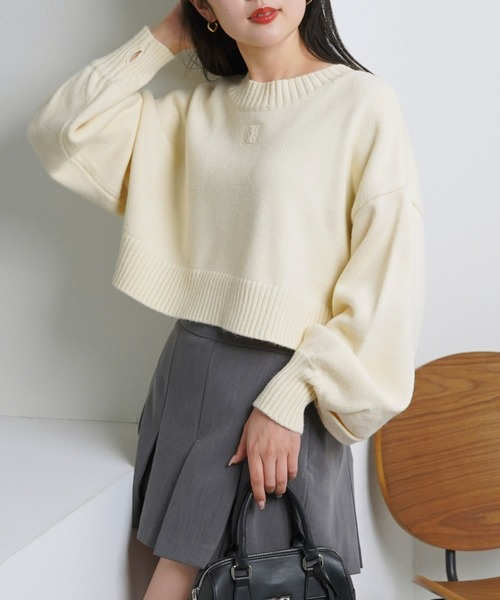 セール】エンボスロゴクルーニット（ニット/セーター）｜Chico