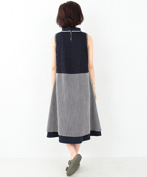 BEAMS BOY(ビームスボーイ)の「TORI-TO / 切替2枚スカート ノースリーブワンピース(ワンピース・レディース・ネイビー・ONE SIZE)」の8枚目の写真