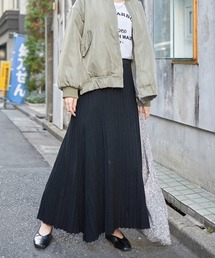 プリーツ編みロングニットスカート