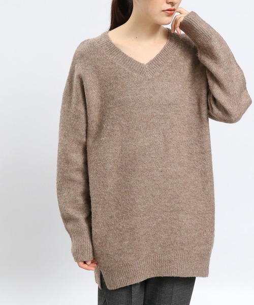 GLOBAL WORK Smile Seed Store（グローバルワーク スマイルシードストア）の「ストレッチブークレＶネックチュニック/908068（ニット/セーター・レディース・ライトグレー/モカ/チャコール/アイボリー・SMALL/LARGE/X-LARGE/MEDIUM）」の4枚目の写真