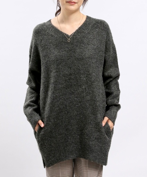 GLOBAL WORK Smile Seed Store（グローバルワーク スマイルシードストア）の「ストレッチブークレＶネックチュニック/908068（ニット/セーター・レディース・ライトグレー/モカ/チャコール/アイボリー・SMALL/LARGE/X-LARGE/MEDIUM）」の10枚目の写真