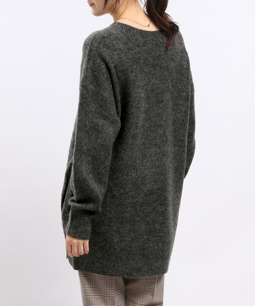 GLOBAL WORK Smile Seed Store（グローバルワーク スマイルシードストア）の「ストレッチブークレＶネックチュニック/908068（ニット/セーター・レディース・ライトグレー/モカ/チャコール/アイボリー・SMALL/LARGE/X-LARGE/MEDIUM）」の13枚目の写真