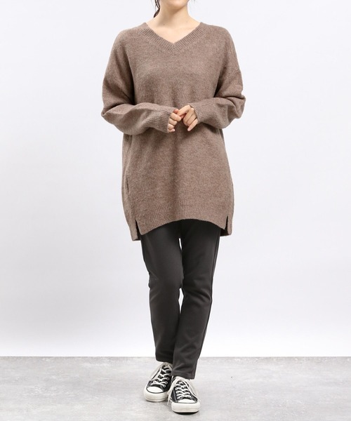 GLOBAL WORK Smile Seed Store（グローバルワーク スマイルシードストア）の「ストレッチブークレＶネックチュニック/908068（ニット/セーター・レディース・ライトグレー/モカ/チャコール/アイボリー・SMALL/LARGE/X-LARGE/MEDIUM）」の16枚目の写真