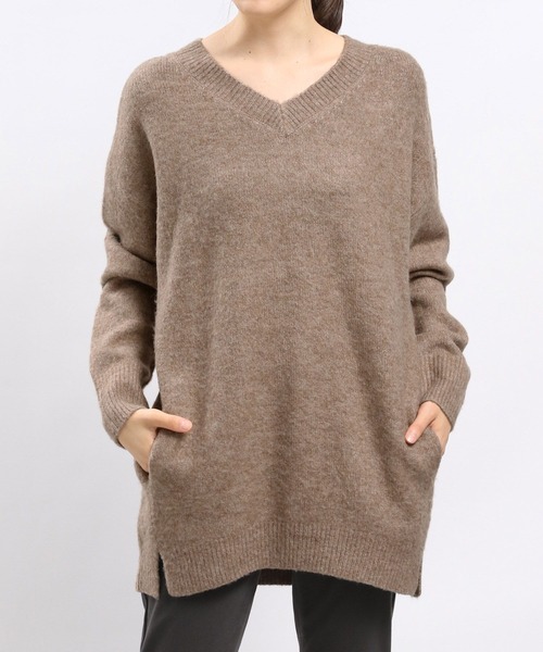 GLOBAL WORK Smile Seed Store（グローバルワーク スマイルシードストア）の「ストレッチブークレＶネックチュニック/908068（ニット/セーター・レディース・ライトグレー/モカ/チャコール/アイボリー・SMALL/LARGE/X-LARGE/MEDIUM）」の22枚目の写真
