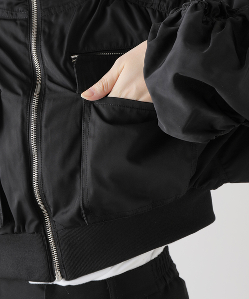 ANNA SUI NYC(アナ スイ エヌ ワイ シー)の「【ANNA SUI NYC/ アナスイエヌワイシー】シャカ2シャーリングショートMA-1(MA-1・レディース・ブラック・FREE)」の12枚目の写真