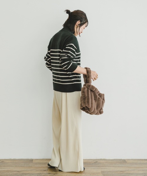 ITEMS URBANRESEARCH（アイテムズ アーバンリサーチ）の「『洗濯可』ハイネックボーダーニットプルオーバー（ニット/セーター・レディース・ホワイト系その他/ブラック系その他/ブラウン系その他・FREE）」の10枚目の写真