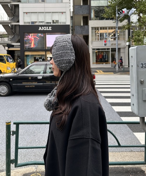 Silly（シリー）の「【可愛く防寒対策！】ぽんぽんニットイヤーマフ（イヤーマフ・レディース・アイボリー/グレー/ブラック/レッド・FREE）」の13枚目の写真