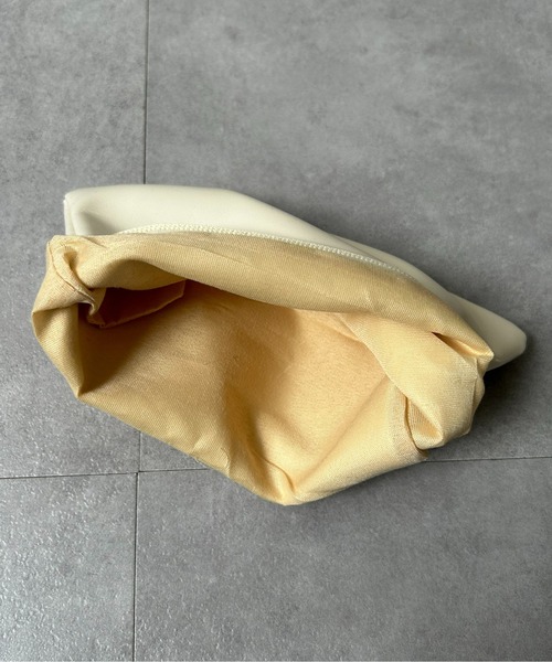 Thevon（ゼボン）の「ナイロンキルティングトートバッグ（トートバッグ・レディース・ブラック/ベージュ/オフホワイト・FREE）」の15枚目の写真