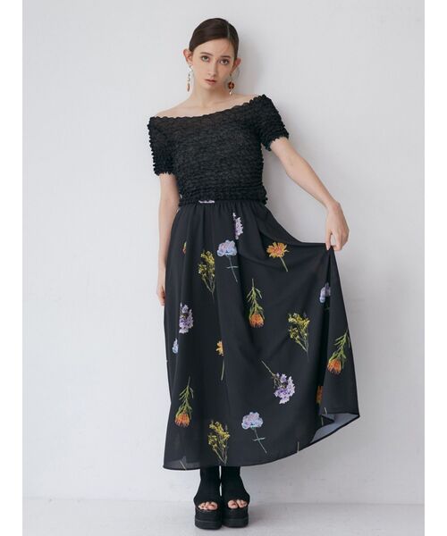 MURUA（ムルーア）の「【WEB限定】タックギャザーフラワープリントスカート（スカート・レディース・アイボリー/ブラック・FREE）」の6枚目の写真