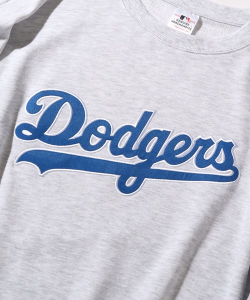MLB(メジャーリーグベースボール)の「【MLB/メジャーリーグベースボール】袖ライン プルオーバーロゴスウェット(スウェット・メンズ・ホワイト/ネイビー/グリーン/アッシュグレー/ブラック・M/L/LL)」の11枚目の写真