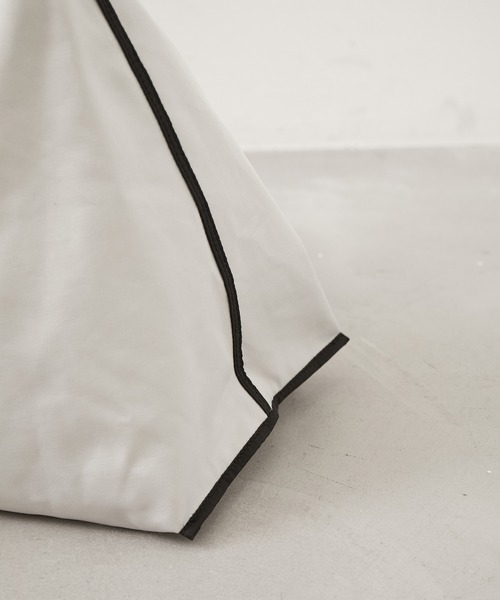 JUNRED（ジュンレッド）の「ショルダーバック（ショルダーバッグ・メンズ・ライトグレー/ブラック・FREE）」の4枚目の写真